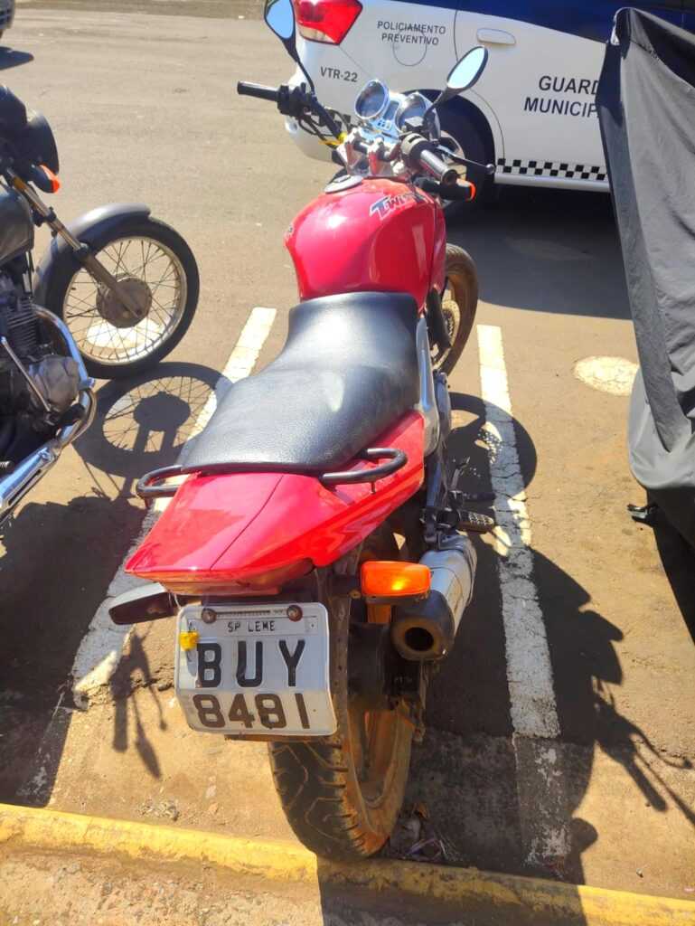 moto-roubada-e-encontrada-em-condominio-de-cosmopolis