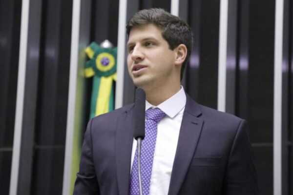 em-recife,-joao-campos-tem-76%-de-intencoes-de-voto,-aponta-quaest
