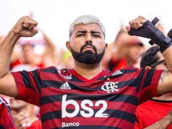 Gabigol da torcida mostra se vai seguir atacante em novo clube gabigol-da-torcida-revela-se-vai-seguir-atacante-em-novo-clube