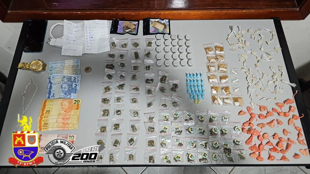 PM de Cosmópolis faz duas ações contra o tráfico de drogas pm-de-cosmopolis-realiza-duas-acoes-contra-o-trafico-de-drogas