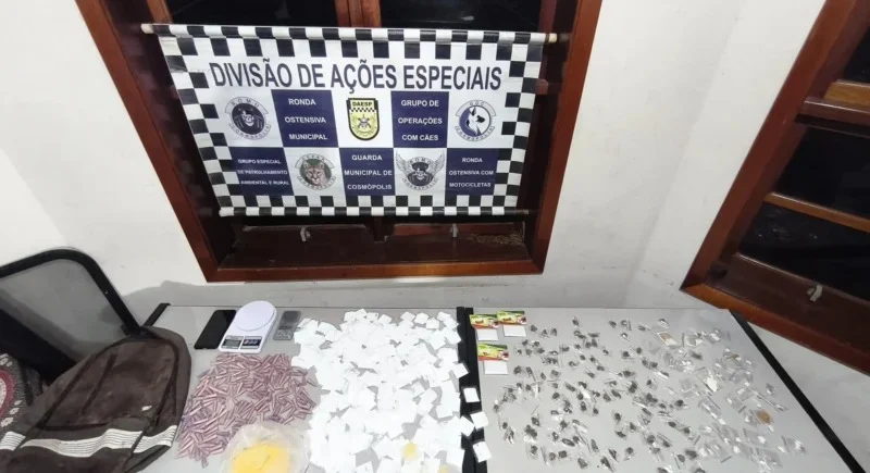 Guarda Municipal localiza 640 porções de drogas depois de denúncia anônima em Cosmópolis guarda-municipal-localiza-640-porcoes-de-drogas-apos-denuncia-anonima-em-cosmopolis