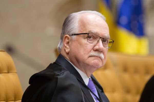 fachin-tira-relatoria-de-mendonca-e-assume-caso-ligado-a-moraes-e-vorcaro